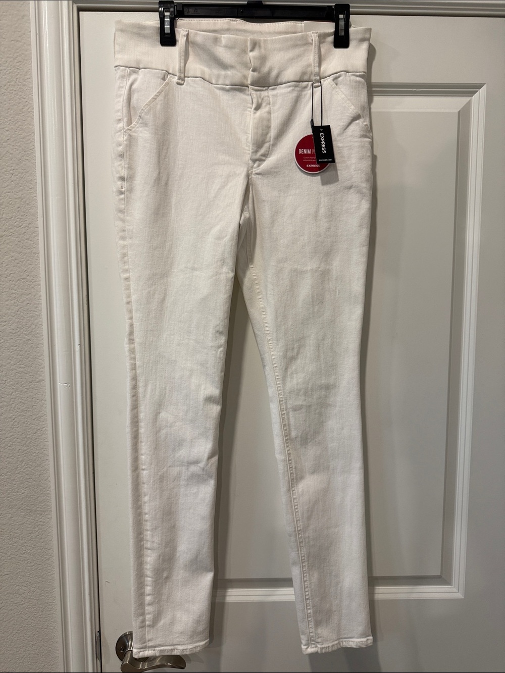 EXPRESS Women’s White Skinny Denim Leggings High Rise Size 12 Long NWT